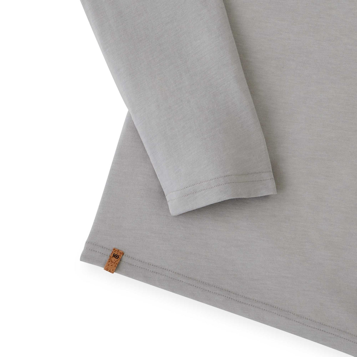 tentree TreeBlend Henley with Long Sleeves for Men Embroidery - ten Hi Rise Grey Heather - Hem Detail