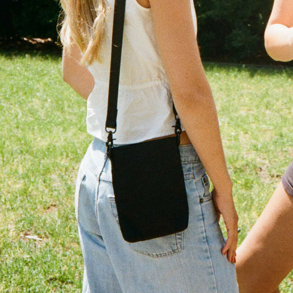 Thread Wallets Phone Sling Bag with Card Slots Transfer - Black - Photo 5