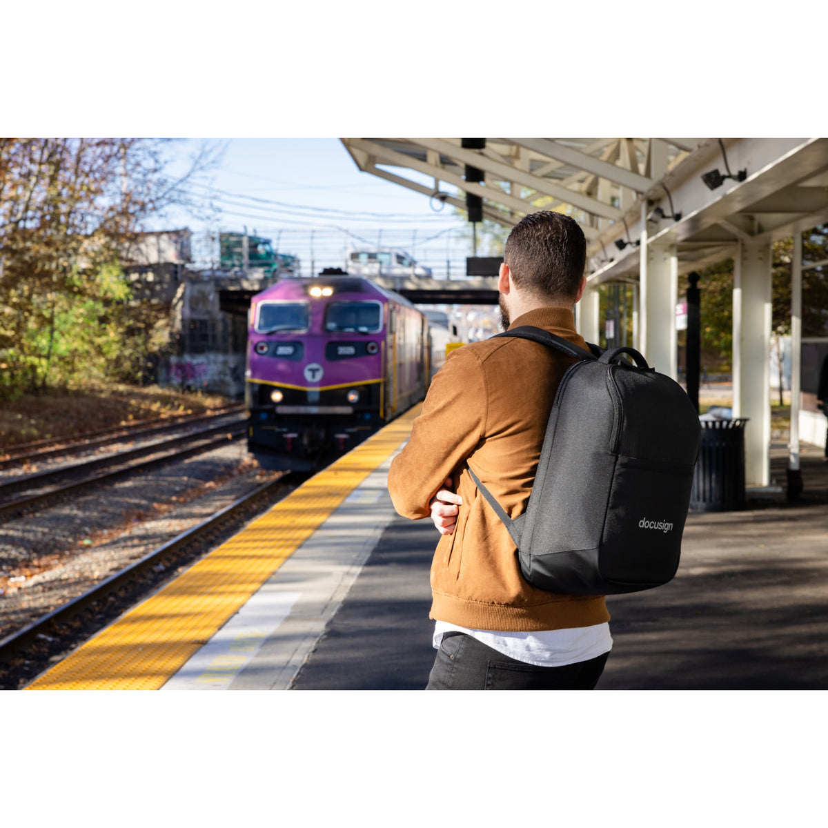 Transit Recycled Laptop Backpack, 16 Inch Embroidery - Black - View 7