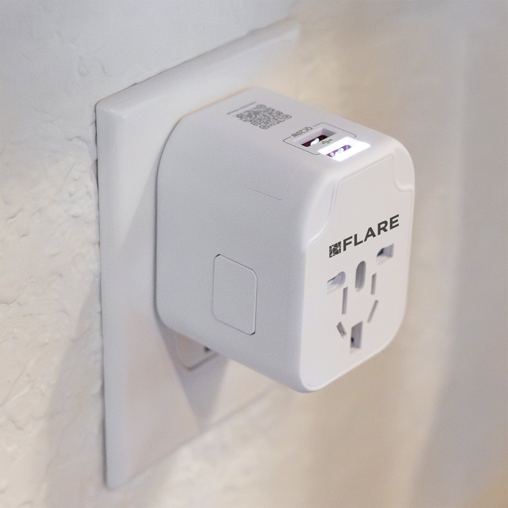 Travel Adapter for International Use - White - Lifestyle_Padprint