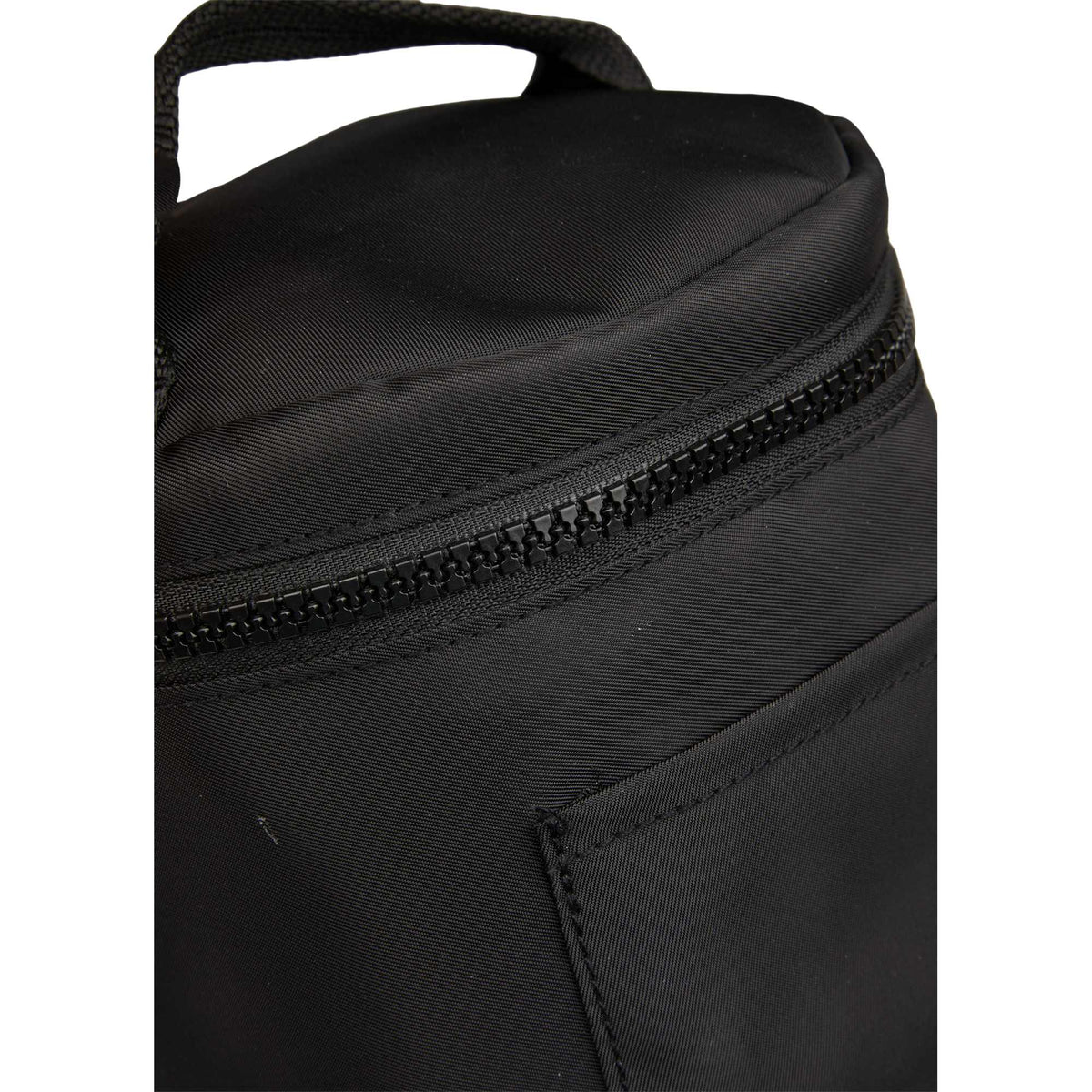 Wellable Round Travel Case in Recycled Polyester Transfer - Black - Detail 4
