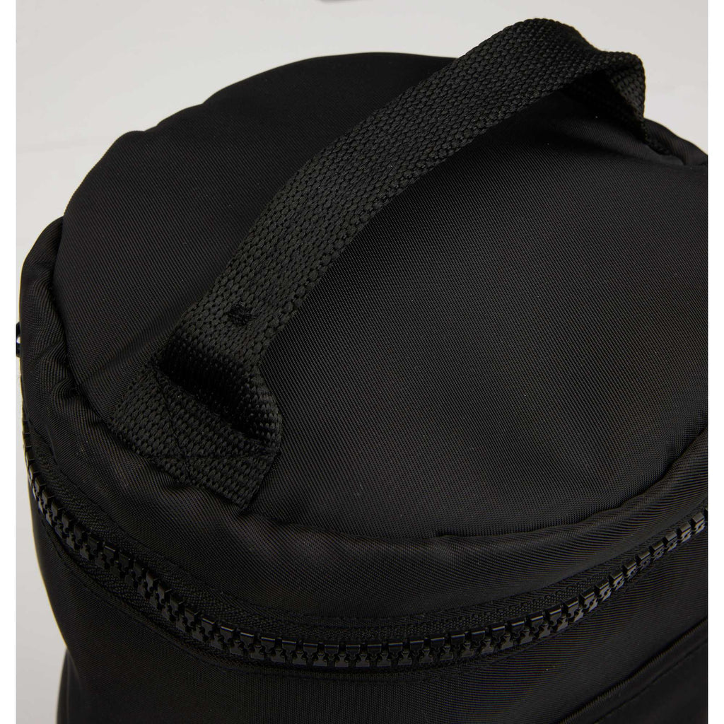 Wellable Round Travel Case in Recycled Polyester Transfer - Black - Detail 6