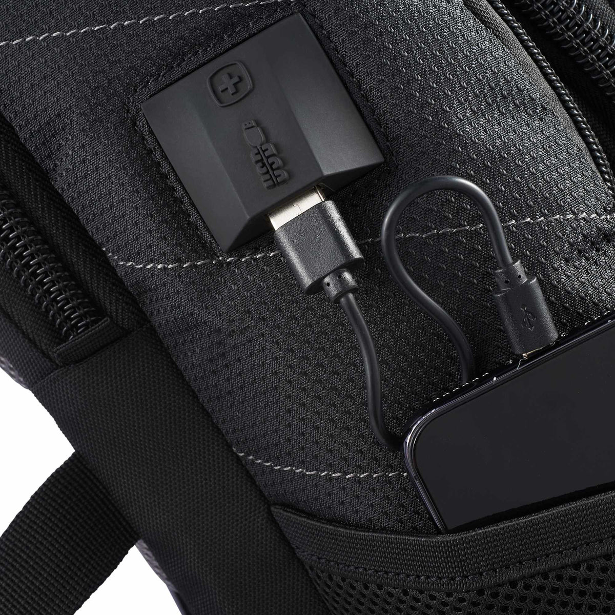Wenger Pro Laptop Backpack with USB Port, 15 Inch Embroidery - Black - Detail 3