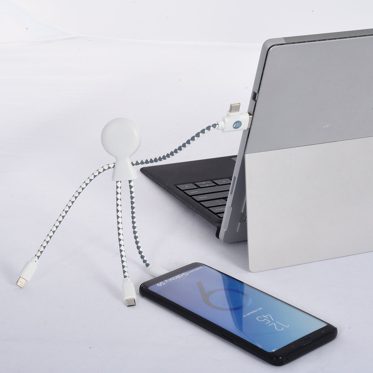 Xoopar Mr Bio Charging Cable, All in One - White - Inset+1